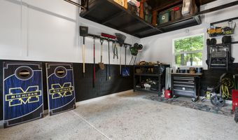 830 Redeemer Ave, Ann Arbor, MI 48103