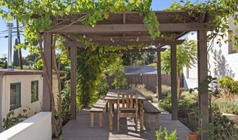 534 E 9th Ave, Escondido, CA 92025