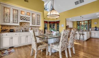 99 Holly Ln, Bayville, NJ 08721