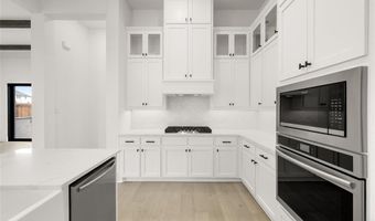 737 Meridian Dr, Aledo, TX 76008