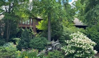 267 S Cove Rd, Burlington, VT 05401