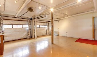 1558 E St, Anchorage, AK 99501