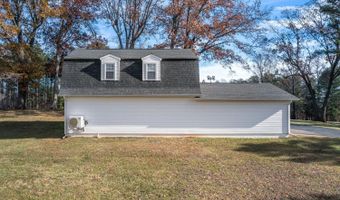 620 Woodlawn Trl, Appomattox, VA 24522