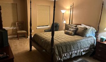 102 MERIDIAN Blvd, Bear, DE 19701