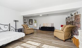 1016 Longboat Ave, Beachwood, NJ 08722