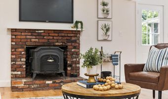 368 Hill Rd, Boxborough, MA 01719