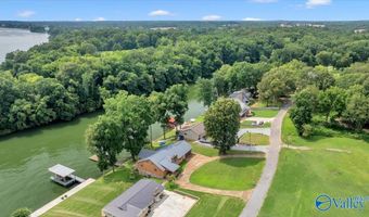 14639 Dogwood Cir, Athens, AL 35611