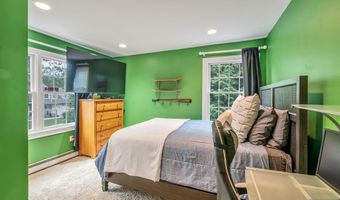 55 Woodland Ave, Allendale, NJ 07401