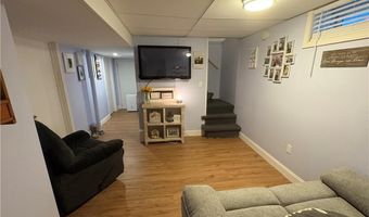 11 Glen St, North Providence, RI 02911