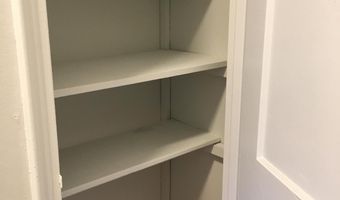 1722 N QUINN St 203, Arlington, VA 22209