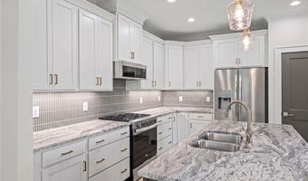 109 Frost Rd, Advance, NC 27006