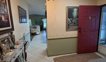 147 E Hampton Dr, Auburndale, FL 33823