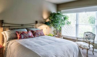 4274 Evergreen Rd 14, Adrian, MI 49221