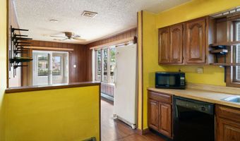 397 Bayview Ave, Bayville, NJ 08721