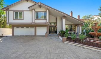 6425 E Shady Valley Ln, Anaheim, CA 92807