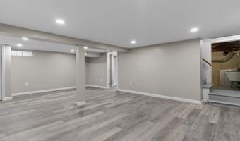 74 Leslie St, Cranston, RI 02910