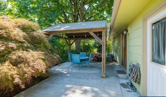 733 Laurel Pl NW, Albany, OR 97321