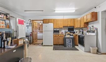 2405 4th St NW, Austin, MN 55912
