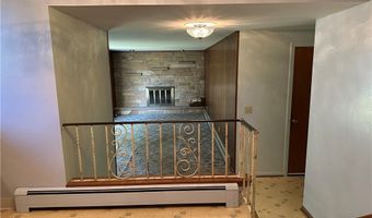 150 Jeffrey Dr, Amherst, NY 14228