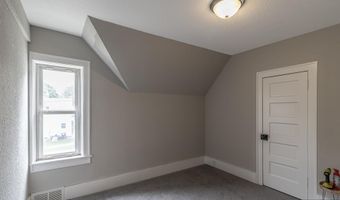 202 E Adams St, Arlington, MN 55307