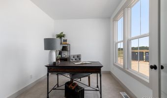 8284 Kettle Oak Dr, Alto, MI 49302