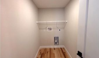 44 Edgewater Dr, Brentwood, NH 03833