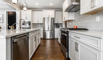 4049 Forbes Rd, Bargersville, IN 46106