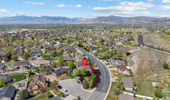 3957 W HONEY LOCUST Ln, Cedar Hills, UT 84062