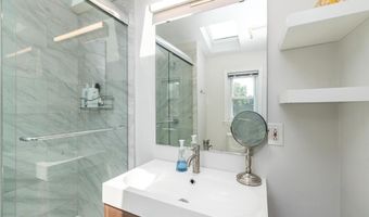 4124 PECHIN St, Philadelphia, PA 19128