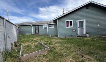 515 PACIFIC Ave, Brookings, OR 97415