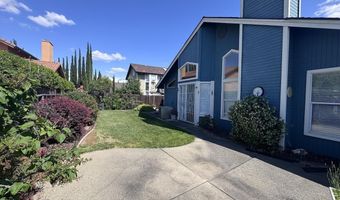5001 Meadow Pass Way, Antelope, CA 95843