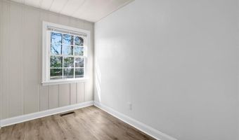218 S West St, Ahoskie, NC 27910