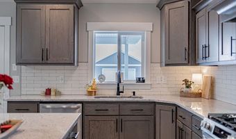 5433 Klamath Falls St, Ammon, ID 83406