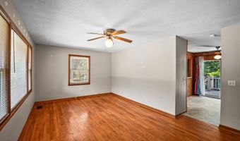 25 Miller Dr W, Beaufort, SC 29907