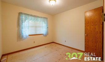 708 Southfork Rd, Cody, WY 82414