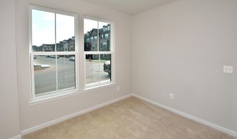 43398 APPLE ORCHARD Sq, Ashburn, VA 20148