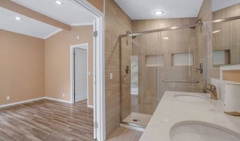 14995 S Blue Vista Dr 342, Oregon City, OR 97045
