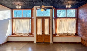 9372 State Highway PP, Ava, MO 65608