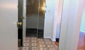 10320 WESTLAKE Dr E301, Bethesda, MD 20817