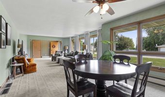 325 W GREENFIELD Ave, Algoma, WI 54201