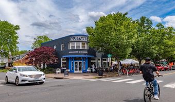 110 E SPRING St, Alexandria, VA 22301