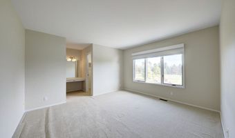 3682 Tanglewood Ct, Ann Arbor, MI 48105