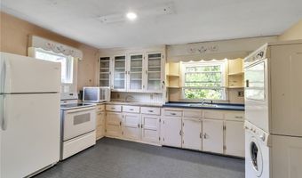 158 Mill St, Amherst, NY 14221