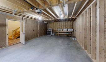 15 Crowe Ln, Princeton, ME 04668