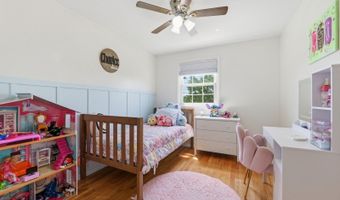 83 Rutan Rd, Belleville, NJ 07109