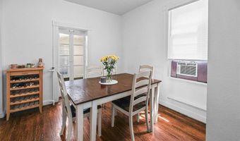 706 Grove St, Alton, IL 62002