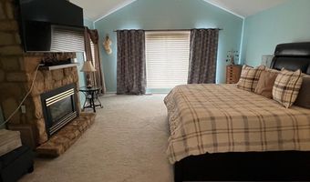 1 LONNIE Ct, Bear, DE 19701