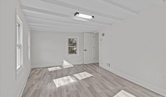 35 Church St, Allentown, NJ 08501
