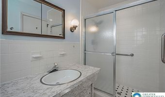 1425 N 39th St, Allentown, PA 18104