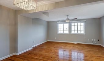 1619 10TH St S, Arlington, VA 22204